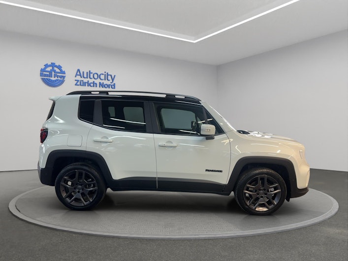 Vehicle image JEEP RENEGADE