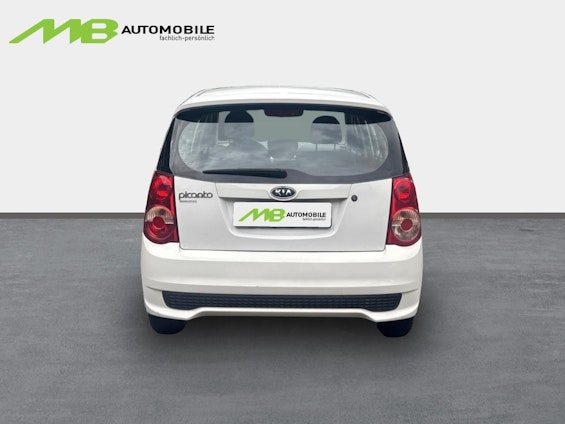 Vehicle image 4 Vehicle image 4