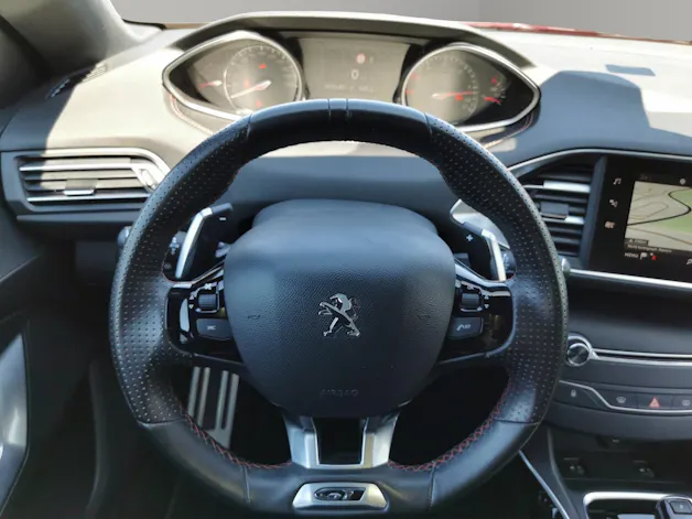 Peugeot 308 2.0 BlueHDi 180 GT