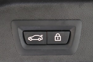 Vehicle image BMW X5 M50i xDrive