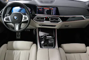 BMW X5 M50i xDrive