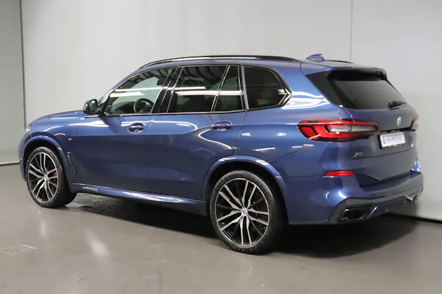 BMW X5 M50i xDrive