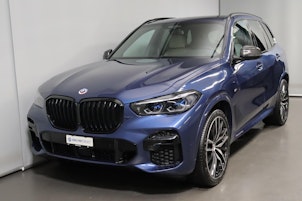 Vehicle image BMW X5 M50i xDrive