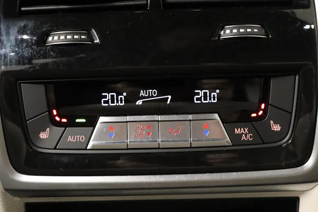 BMW X5 M50i xDrive