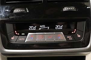 Vehicle image BMW X5 M50i xDrive