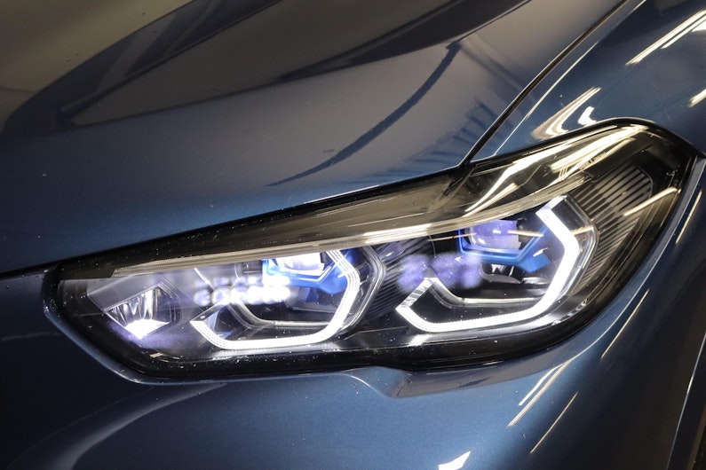 Vehicle image BMW X5