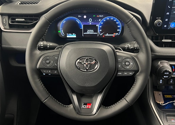 Vehicle image 4 Vehicle image 4