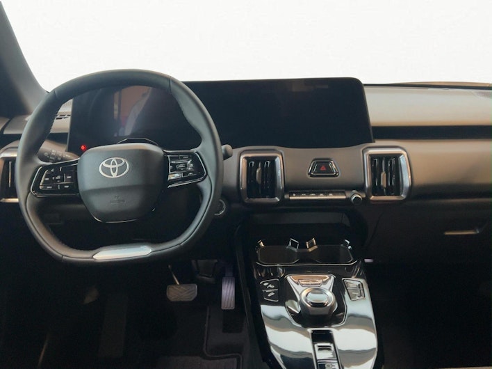 Vehicle image TOYOTA UrbanCruiser