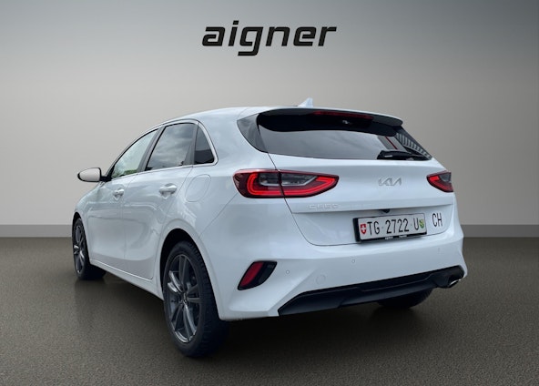 Vehicle image 2 Vehicle image 2