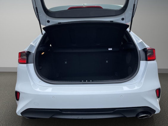 Vehicle image 6 Vehicle image 6