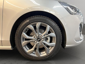 Vehicle image FORD Focus 1.0i EcoB Hybrid 155 ST-Line