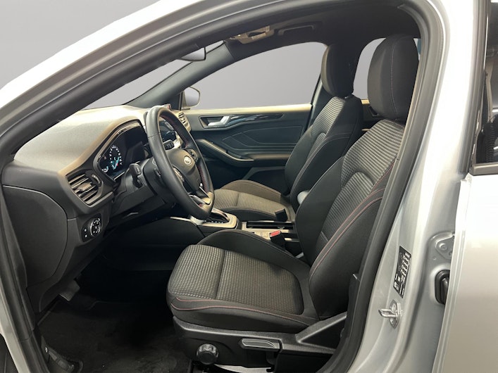 Vehicle image FORD FOCUS