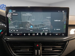 Vehicle image FORD Focus 1.0i EcoB Hybrid 155 ST-Line