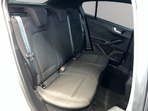 Vehicle image FORD Focus 1.0i EcoB Hybrid 155 ST-Line