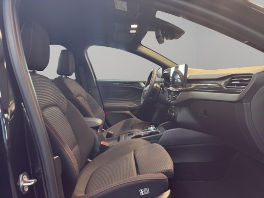 FORD Focus Station Wagon 1.5 EcoBlue 120 ST-Line 3