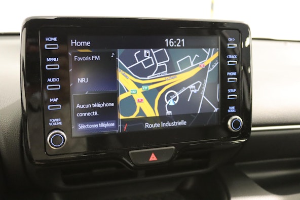 Vehicle image 7