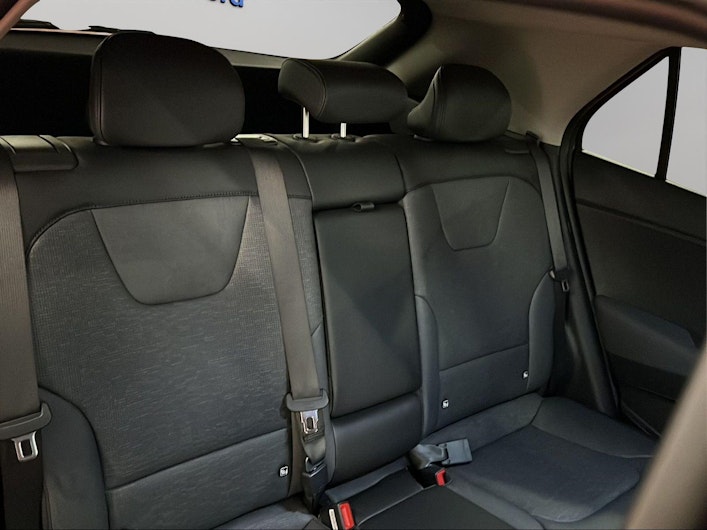 Vehicle image KIA NIRO