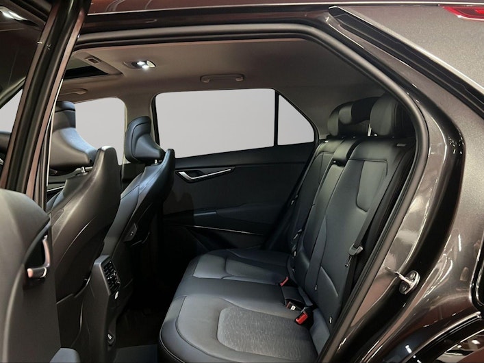 Vehicle image KIA NIRO