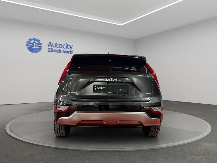 Vehicle image KIA NIRO