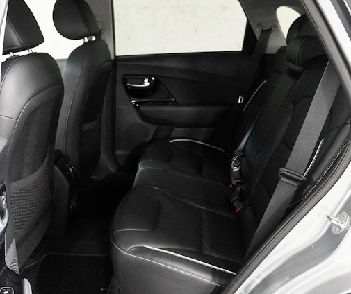 Vehicle image 8 Vehicle image 8