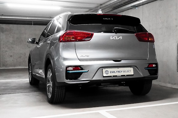 Vehicle image 12 Vehicle image 12