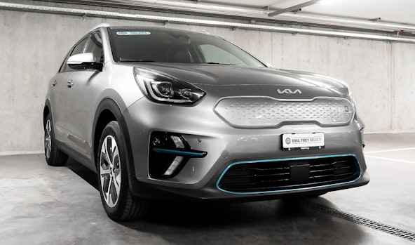 Vehicle image 10 Vehicle image 10