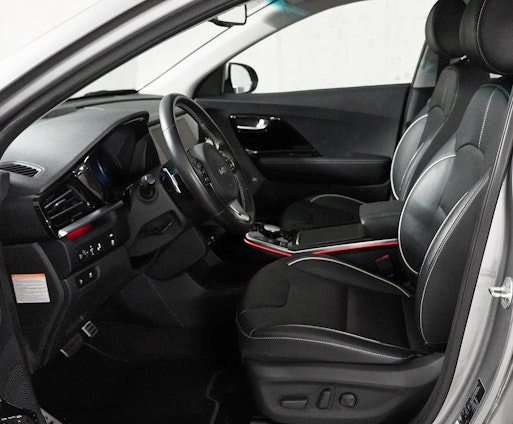 Vehicle image 2 Vehicle image 2