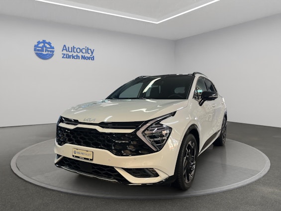 First vehicle image