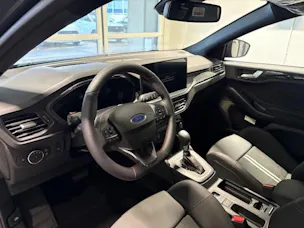 Ford Focus Station Wagon 1.0i EcoB Hybrid 155 ST-Line X