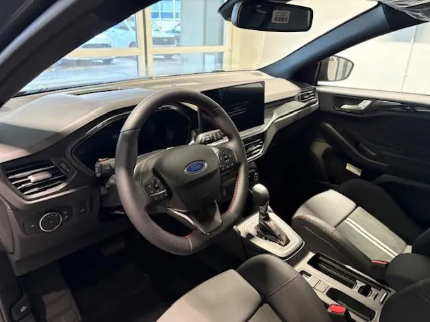 Ford Focus Station Wagon 1.0i EcoB Hybrid 155 ST-Line X