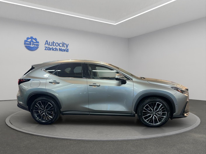 Vehicle image LEXUS NX