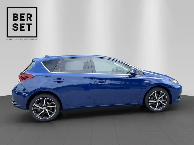 Toyota Auris 1.8 HSD Trend
