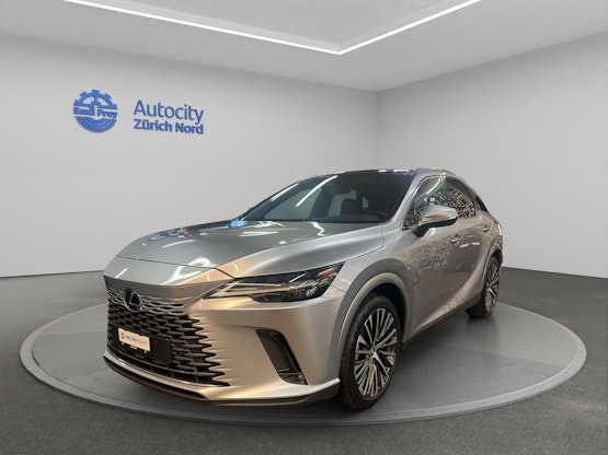 First vehicle image