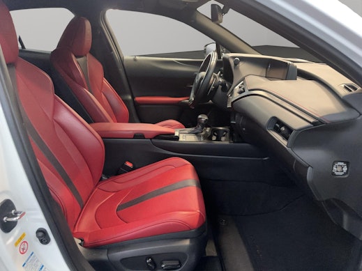 LEXUS UX 250h F-Sport Launch Edition 3