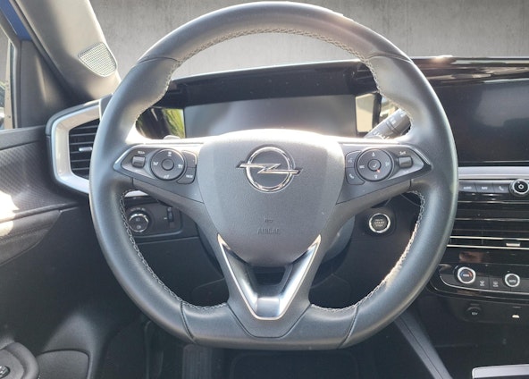 Vehicle image 8 Vehicle image 8