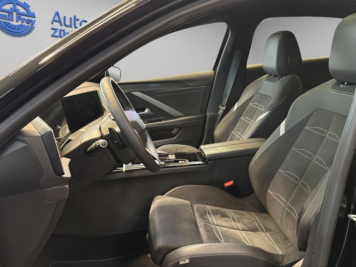 Vehicle image OPEL ASTRA