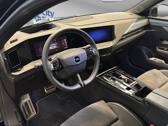 Vehicle image OPEL ASTRA