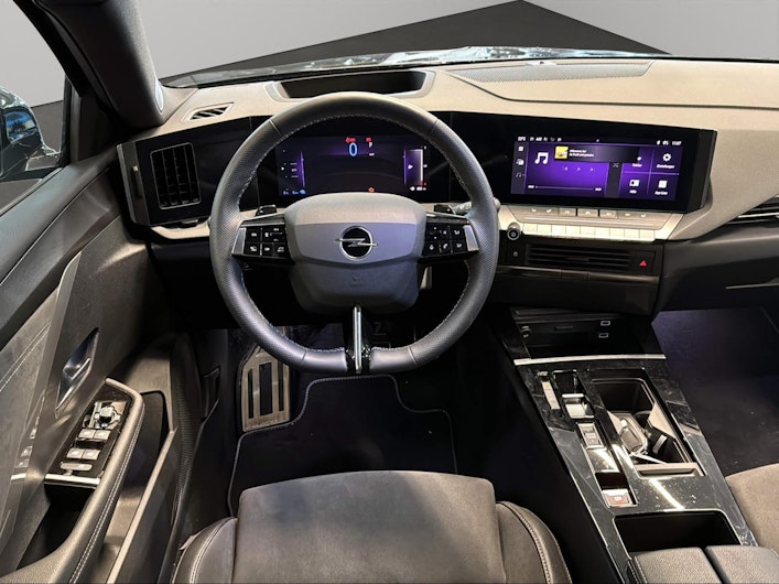 Vehicle image OPEL ASTRA