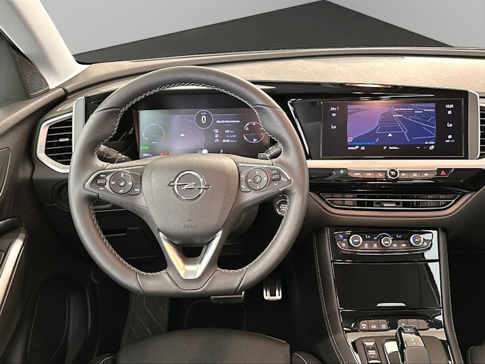 Vehicle image OPEL GRANDLAND