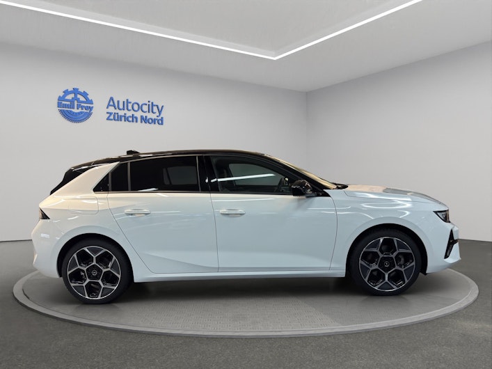 Vehicle image OPEL ASTRA