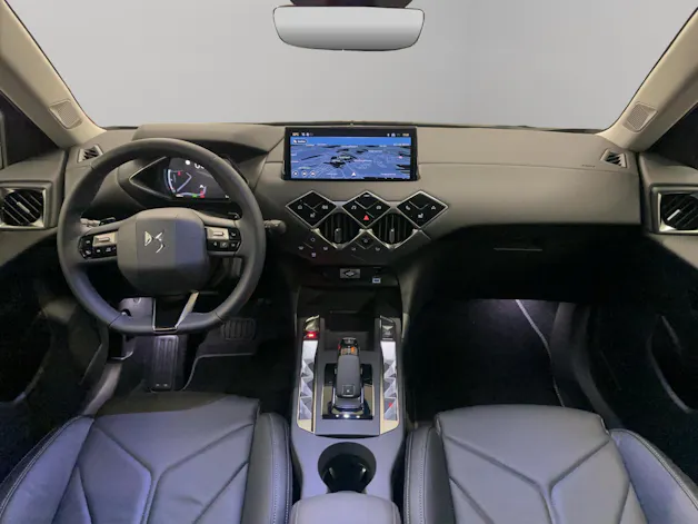 DS Automobiles 3 1.2 Hybrid Diva