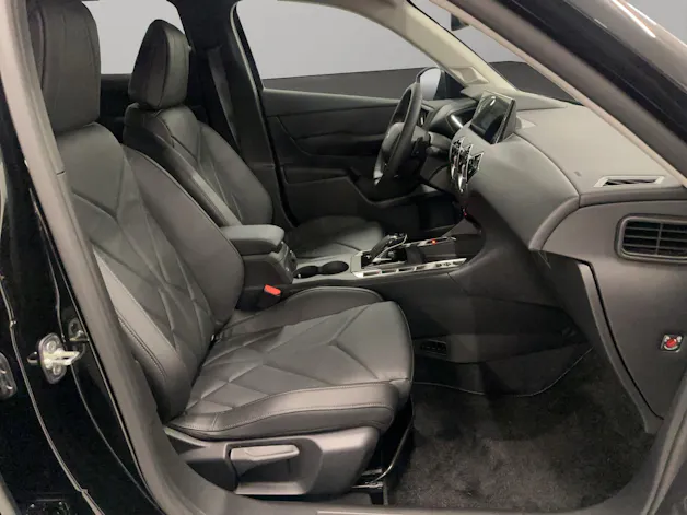 DS Automobiles 3 1.2 Hybrid Diva
