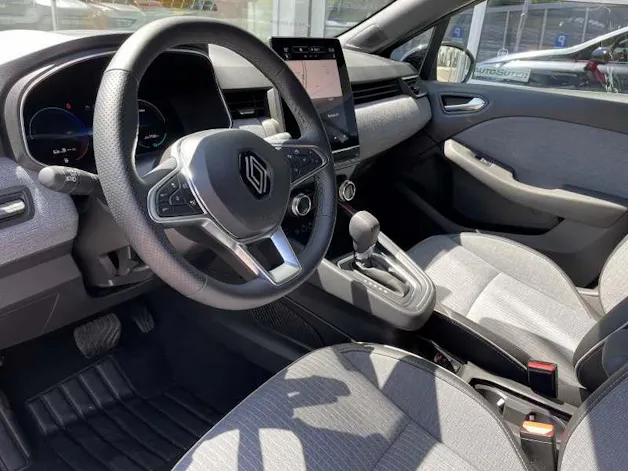 Renault Clio 1.6 E-Tech techno