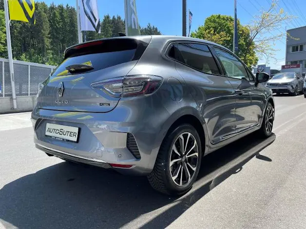 Renault Clio 1.6 E-Tech techno