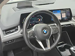 BMW 223d xDrive Active Tourer ** 24 Monate GARANTIE // Anhängerkupplung **