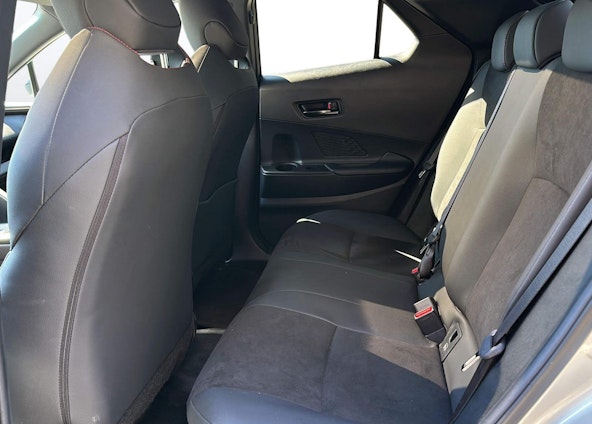 Vehicle image 9 Vehicle image 9