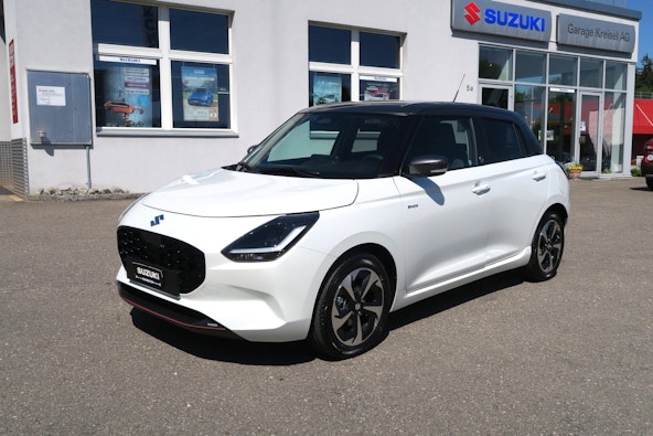 First vehicle image
