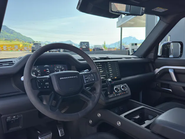 Land Rover Defender 90 5.0 V8 SC