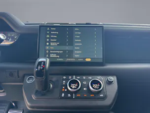 Land Rover Defender 90 5.0 V8 SC