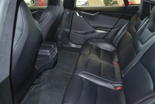 Tesla Model S 100 D